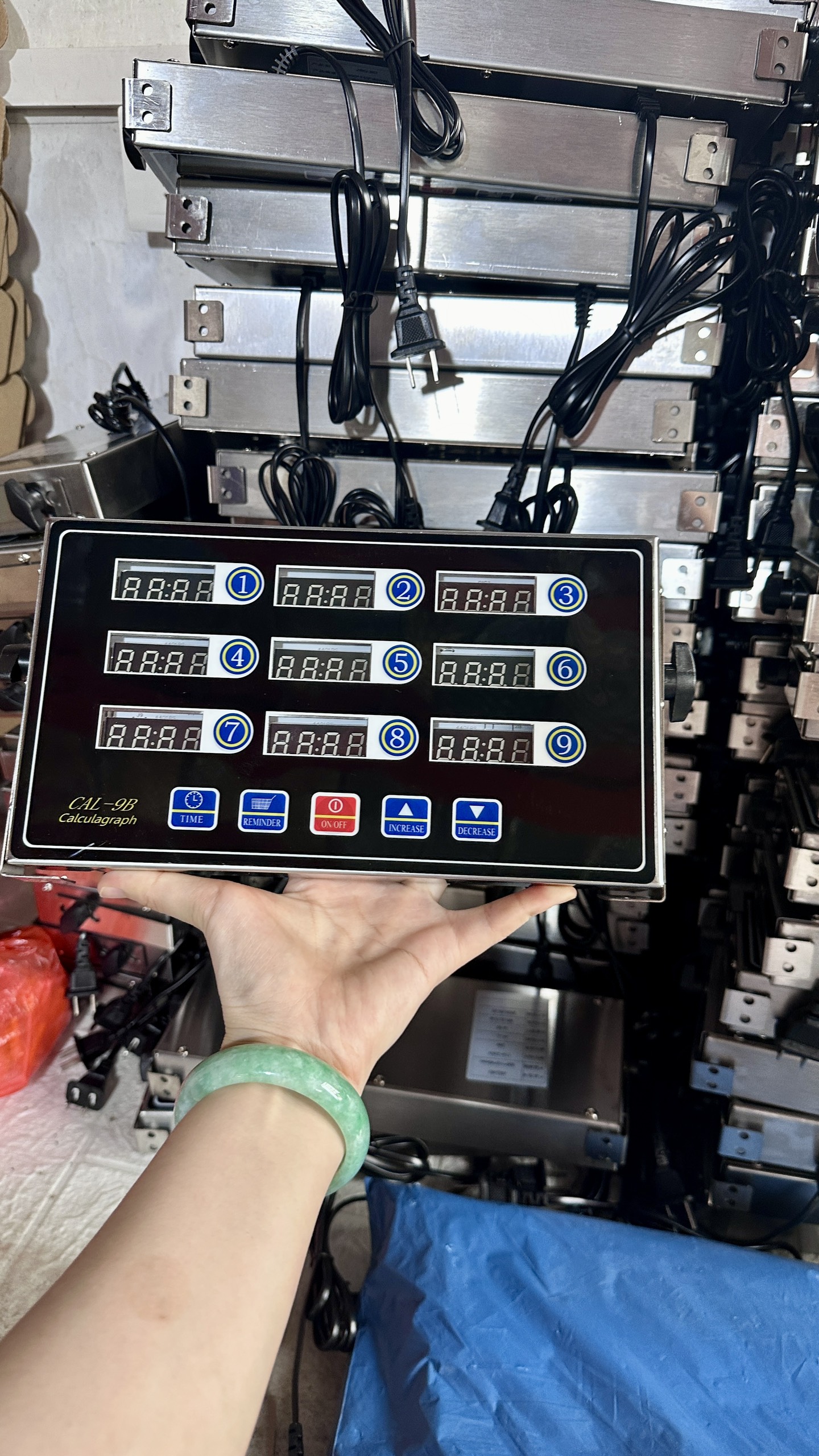 Đồng hồ hẹn giờ nấu ăn 9 kênh CAL-9B